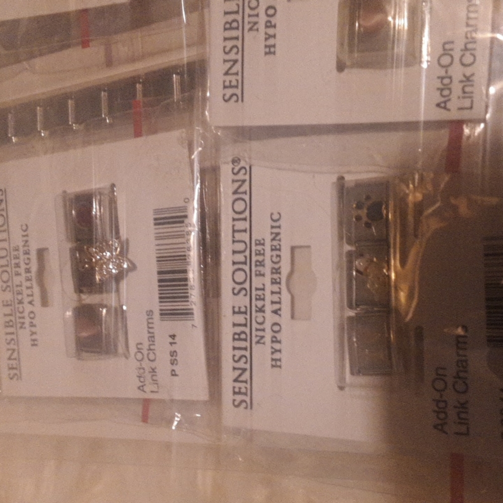 Sensible Solutions, 5 Bracelets and Charms for each Bracelet. NWOT. - Picture 11 of 12